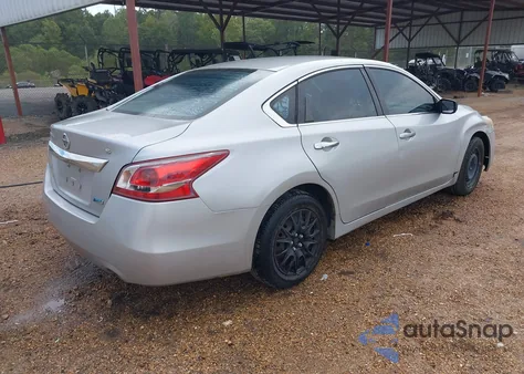 2013 Nissan Altima 2.5 S from USA, damaged, VIN 1N4AL3AP2DC907058